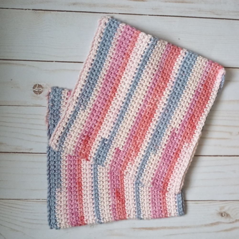 Handmade crocheted cotton pot holders. 2 pot holders in the set.